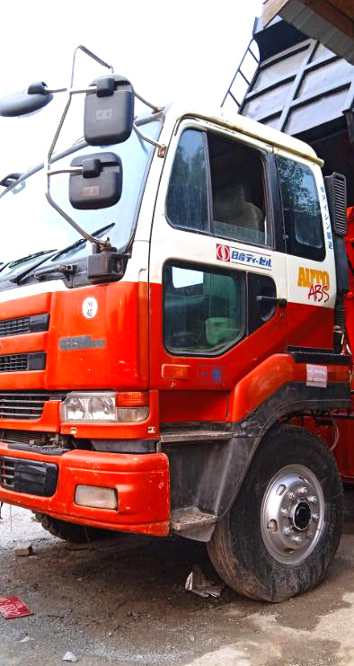 NISSAN DIESEL 2000 GE13 CW520HV รถดัมพ์ดีเซล (6x4) (RHD) (014469)
