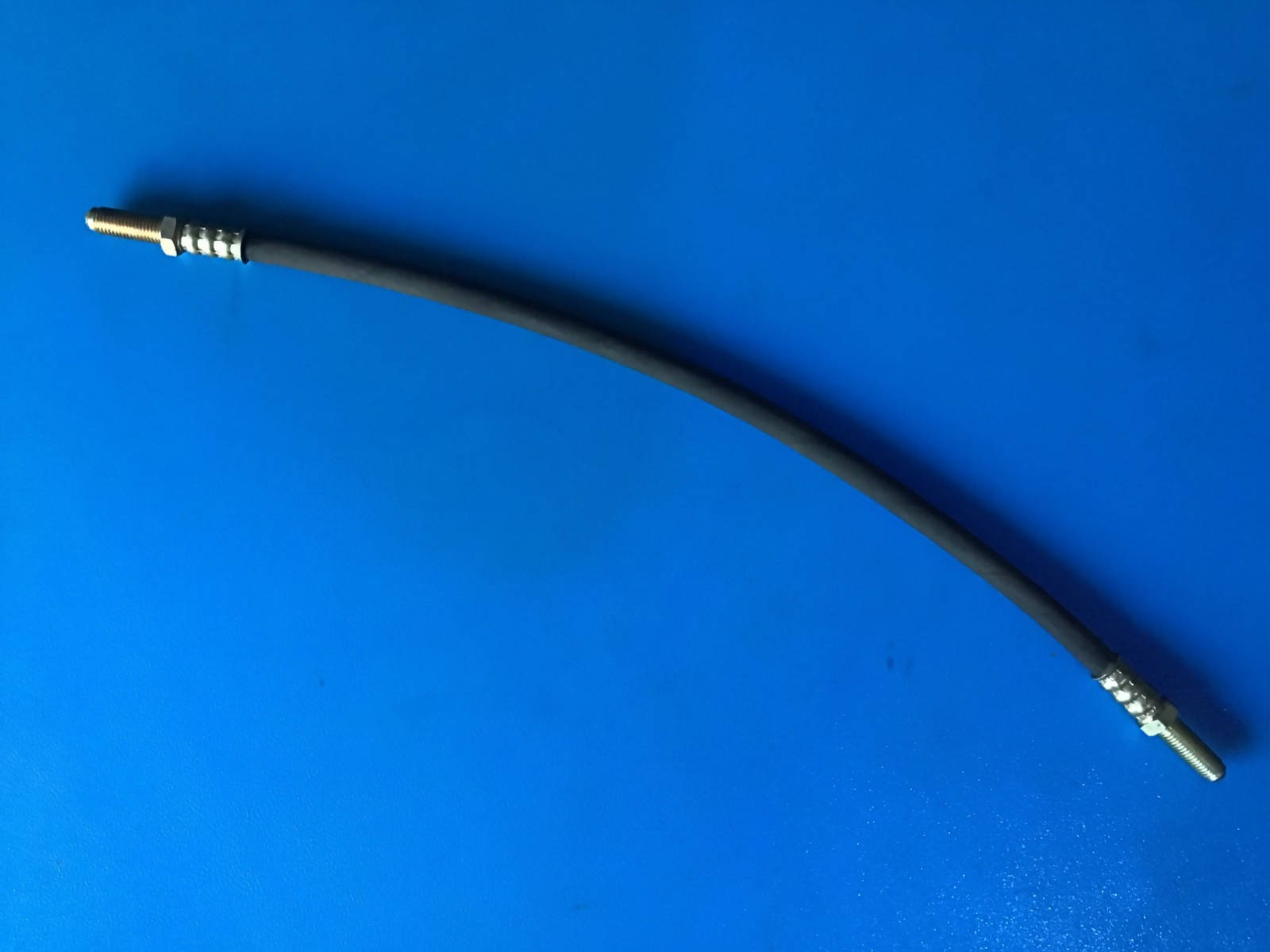 ชุดท่อเบรคนิสสัน; สายยาง 1/4"xR1 พร้อม (10811L-10-04(1.0)) x (10811L-10-04(1.0)) ZMTE ยาว 24" (002962)