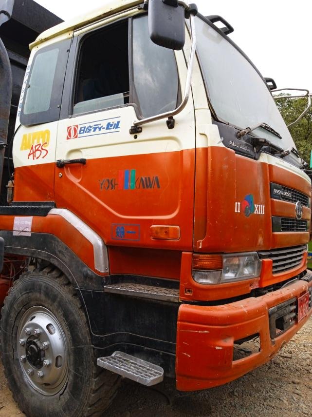 NISSAN DIESEL 2000 GE13 CW520HV รถดัมพ์ดีเซล (6x4) (RHD) (014469)