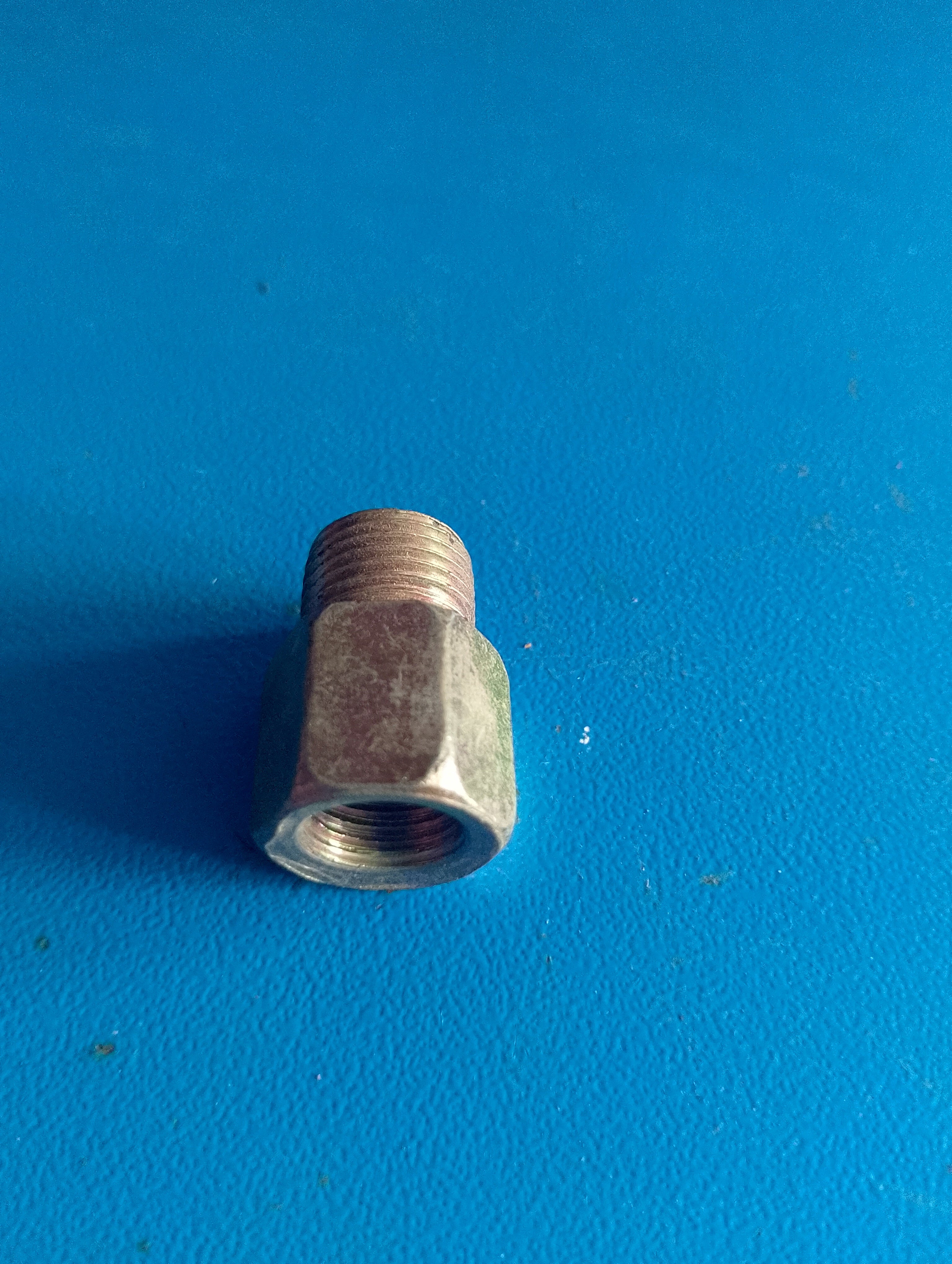 WPR, Hex Reducer Bushing, 1/4 Inch NPT Female X 3/8 Inch NPT Male - Inner: 12 mm, Outer: 16 mm (113794)
