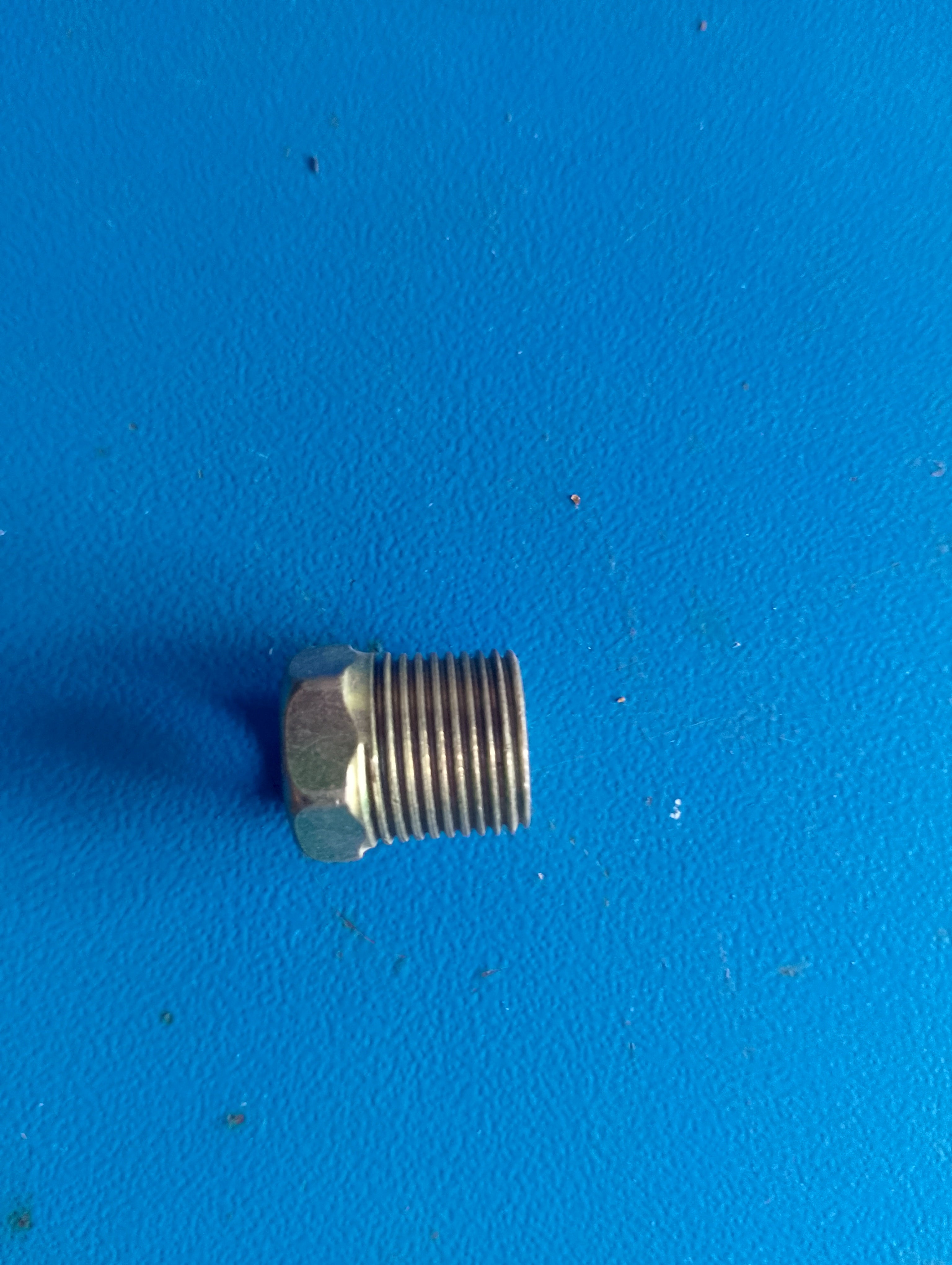 Brass Pipe Fitting Reducer Adapter, WPR, 1/4 Inch NPT Female X 3/8 Inch NPT Male - Inner: 12 mm, Outer: 16 mm
