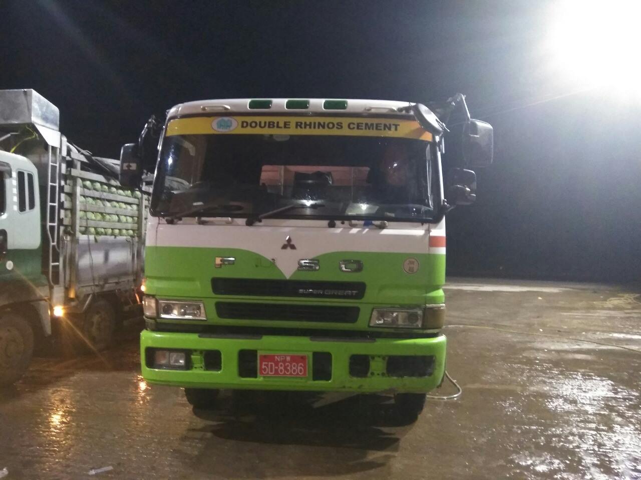 MITSUBISHI FUSO  1997 6D40 FS510VZ Diesel Truck (8x4) (RHD) (014453)