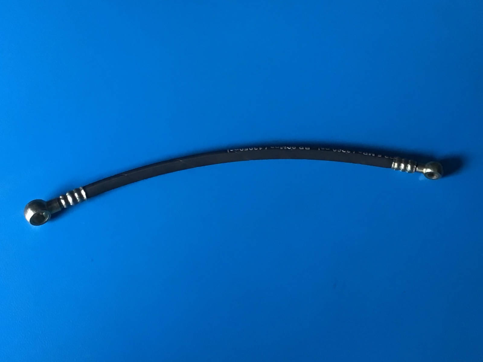 ZMTE Oil Hose Assembly - 1/4"xR1, 70011-14-04 x 70011-14-04, 18"